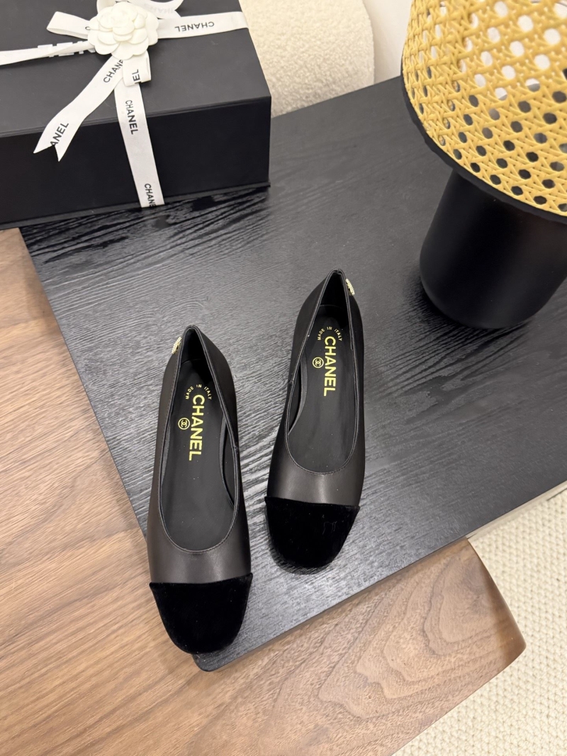 Ch**el flat shoes